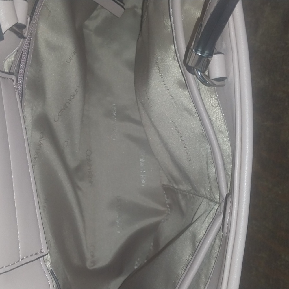 Calvin Klein purse - Picture 4 of 7